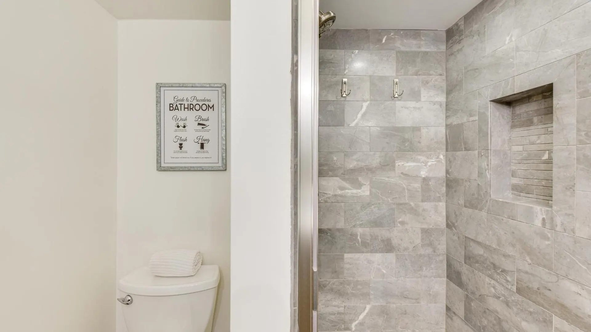 Airy Destin Condo With Pool - Walk To Private Beach! Apartment