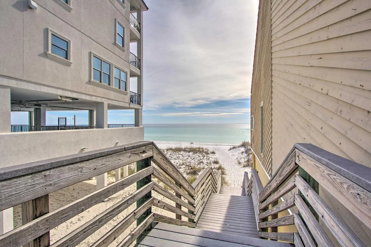 Airy Destin Condo With Pool - Walk To Private Beach!